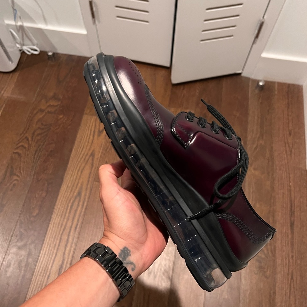 Prada shoes - Picture 4 of 5